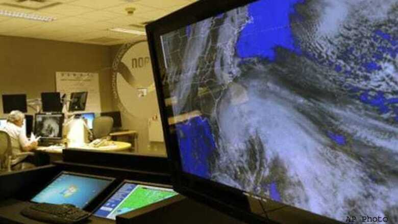 US: Hurricane Sandy downgraded to tropical storm