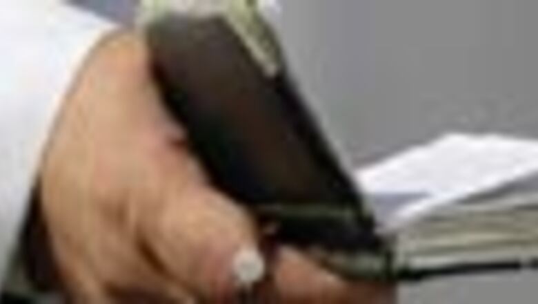 Saint turns sinner: Polish priest robs bank