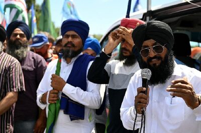 'End Slavery': Thousands Of Indian Labourers In Italy March Against Worker Exploitation
