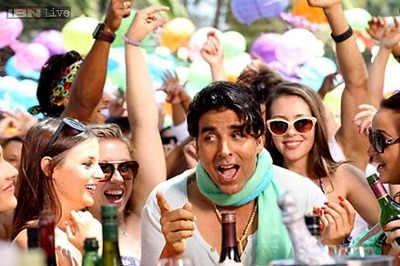 Akshay Kumar lip-syncs to woman's voice in 'Johnny Johnny' song