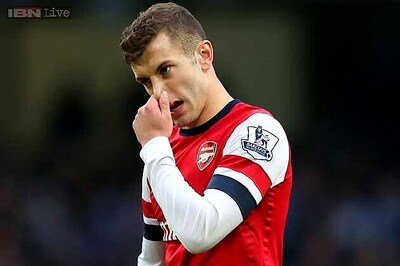 Wilshere facing ban after gesture to Manchester City fans