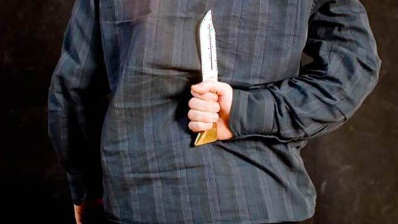 Former bar employee held in Mumbai triple murder case