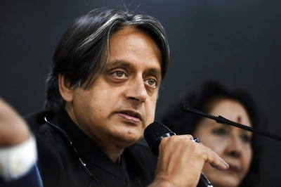 Cong Should Try to Understand Why Modi Succeeded in Raising BJP's Vote Percentage in 5 Yrs, Says Tharoor