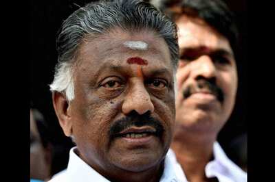 Tamil Nadu CM Announces Probe Into Violence During Pro-Jallikattu Stir