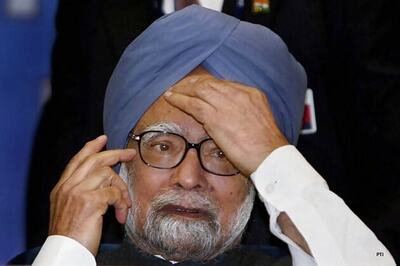 Manmohan will remain PM till 2014: Congress