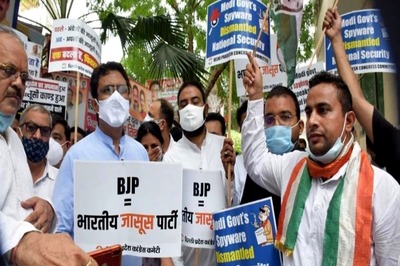 Pegasus Snooping Row: Delhi Congress, IYC Take Out Protest Demanding Judicial Inquiry