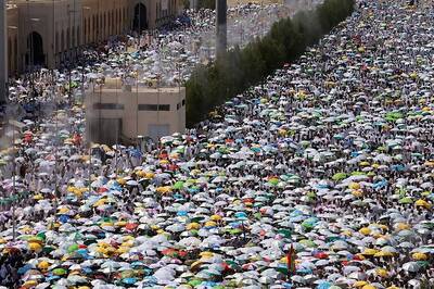 Govt Panel May Reduce Subsidy for Haj Pilgrims, Owaisi Backs Move