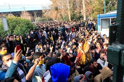 Two Protesters in Iran Killed as Social Media Apps Blocked