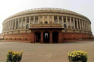Lok Sabha creates record with 510 members taking oath on single day
