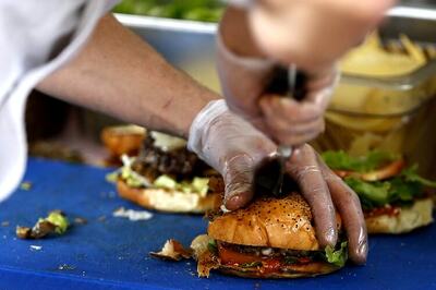 Delhi restaurants, hotels have to get food safety licence in 1 month