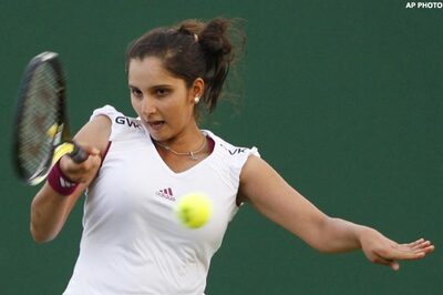 Sania-Monica shock Wimbledon champs