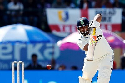 'Please Say Sorry to Mr Gavaskar': Why Sarfaraz Khan Apologised to India Legend