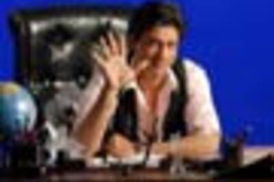 In Pics: SRK and Paanchvi Pass caravan create frenzy