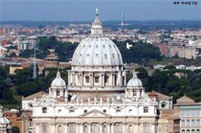 Preparations to elect pope begins in earnest at Vatican