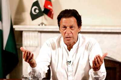 Imran Khan Meets General Bajwa, National Security Council Amid Heightened Indo-Pak Tensions