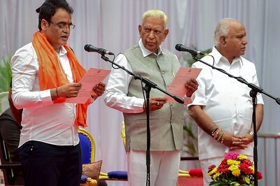 4 of 5 K'taka Ministers Who Came in Contact with Virus-hit Journalist Test Negative, In Home Quarantine