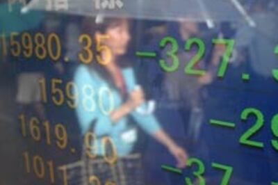 Rupee weakens against dollar