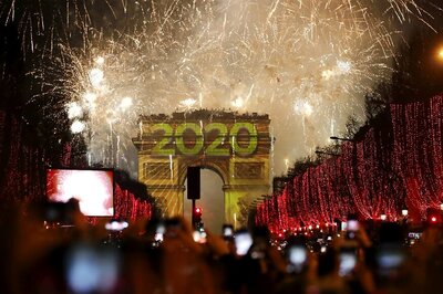 New Year Fireworks, Smoke, Tear Gas and Water Cannons as Decade Begins With a Bang