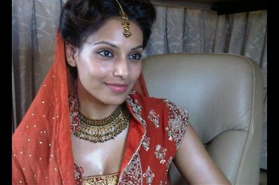 Bipasha sports demure look for international debut