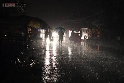 Philippine typhoon toll nears 100, new storm brings rains