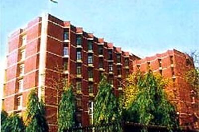 EC asks poll observers to be firm