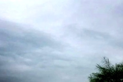 Man Draws A Comparison Between Kolkata And Bengaluru's Weather, Internet Finds It Odd