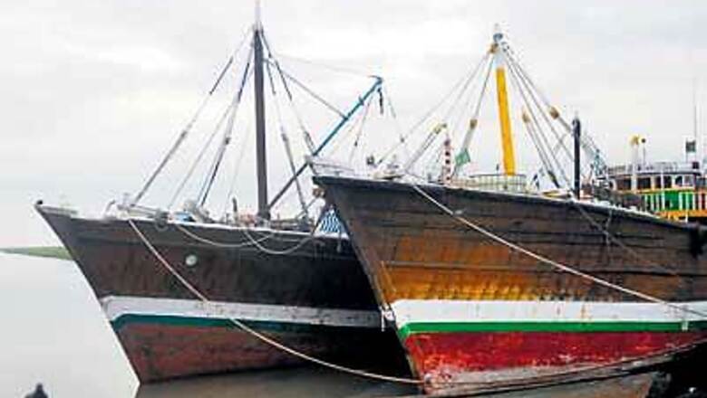 23 Indian fishermen arrested by Pakistan Navy
