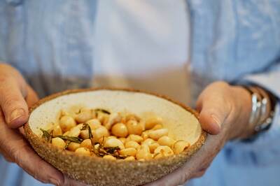 Winter's Nutty Secret: Macadamia Nuts And The Good Fats That Boost Your Well-Being