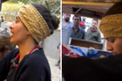 Delhi's Popular Vada Pav Woman Loses Calm At Customers But Internet Is Supporting Her