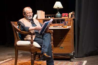 Pankaj Kapur Bewilders Audience With His Stellar Reading Of 'Dopehri' At Delhi Theatre Festival 2023