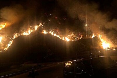 Southern California wildfire threatens thousands of homes