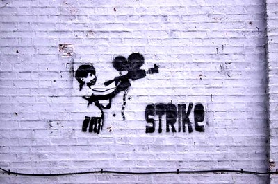 FTII row: Protesters detained outside I&B Ministry office