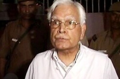 ED sees Natwar's hand in oil deal