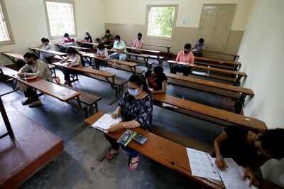 Strict Dress Code in Place for NTA NEET 2020 Exam, Closed Footwear, Full Sleeves and Jewellery Prohibited