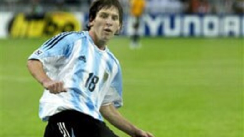 Messi needs surgery for foot injury