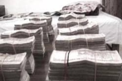 Tax raid nets Rs 10 crore from Jaipur financial broker