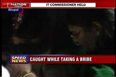 Bhopal: CBI arrests I-T officer, husband for taking Rs 10 lakh bribe