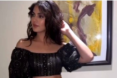 Rhea Chakraborty Turns Showstopper in Stunning Black Outfit for Fashion Designer Vikram Phadnis