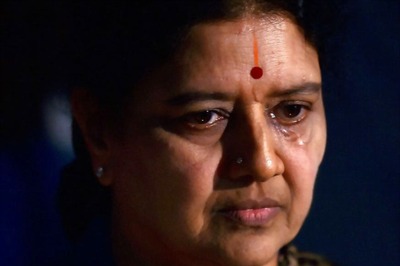 Sasikala Getting VIP Care in Bengaluru Jail? CM Siddaramaiah Orders Probe