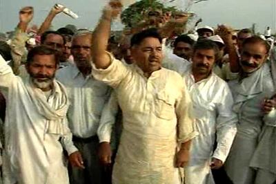 Jat protestors resume water supply to Delhi