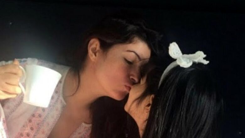 Akshay Kumar And Twinkle Khanna Celebrate Daughter Nitara's 11th Birthday With Emotional Notes