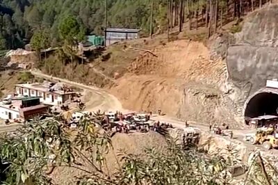 Char Dham Tunnel Crash: Fresh Air, Water, Food Supplied via Pipes, All-out Efforts to Rescue Trapped Workers