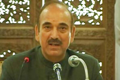 Uttarakhand floods: Ghulam Nabi Azad reviews health measures
