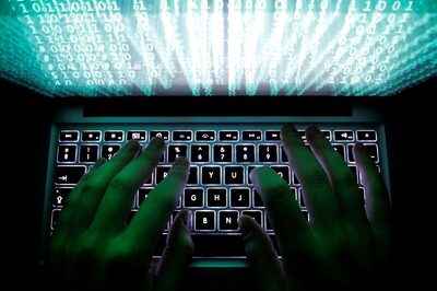 US, Britain Accuse Russia of Cyberattacks Targeting Ukraine