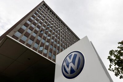 Volkswagen Hires Apple Executive for Autonomous Vehicle Role