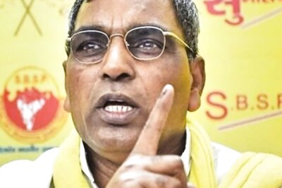 'If Train Can Carry 300': Rajbhar Promises No Challans on Bikers with 3 Riders if SBSP Forms UP Govt