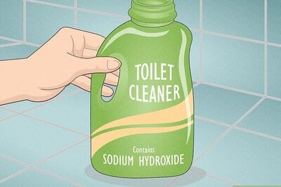 How to Clean Grout with Toilet Cleaner