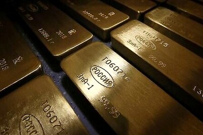Gold bursts through $2,000/oz barrier to new record