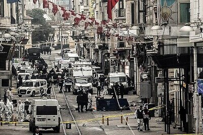 At least 4 killed, 20 wounded in suicide bombing in Istanbul