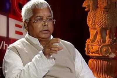 Lalu Prasad wins Saran, loses Pataliputra